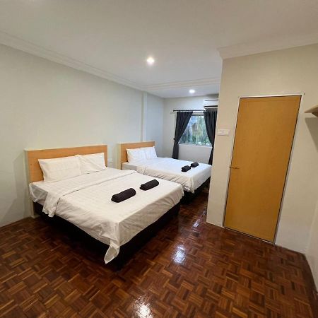 Homestay Suria 쿠알라캉사르 외부 사진