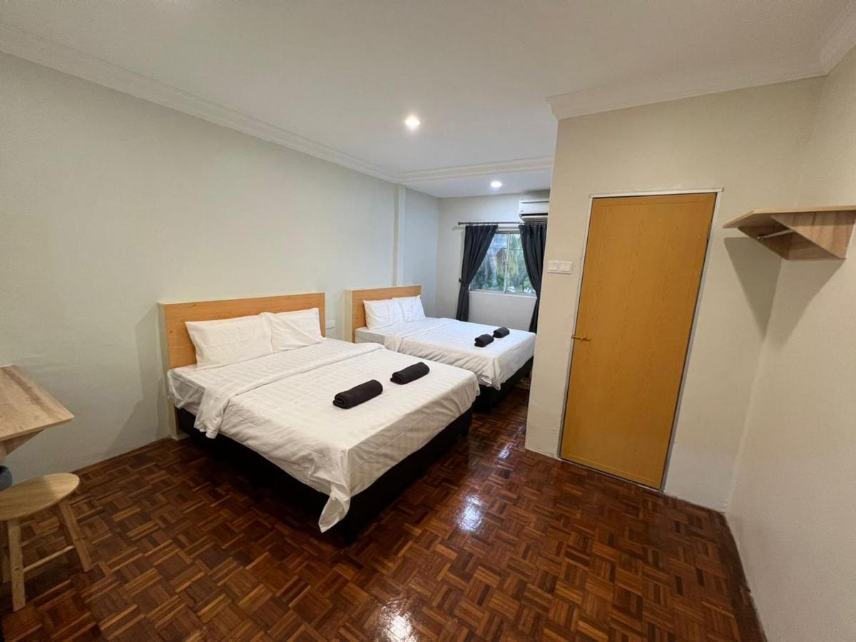 Homestay Suria 쿠알라캉사르 외부 사진