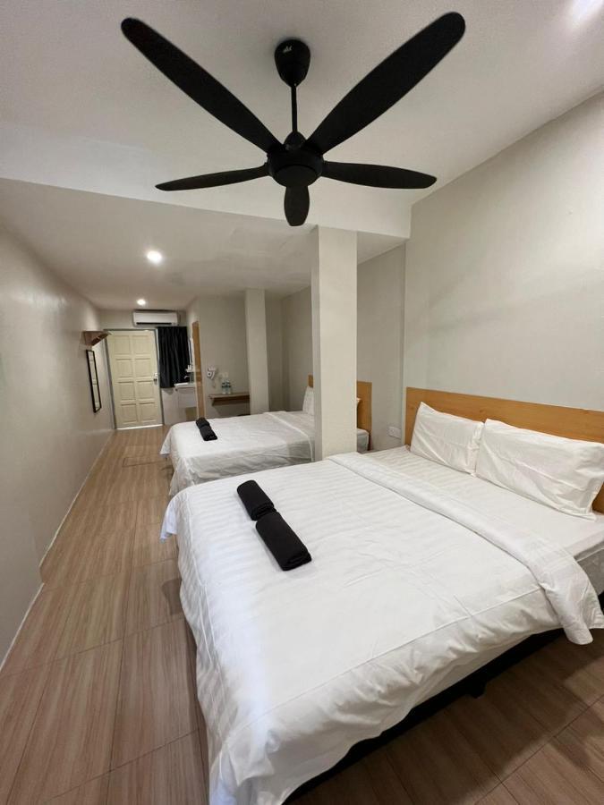 Homestay Suria 쿠알라캉사르 외부 사진