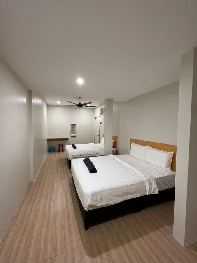 Homestay Suria 쿠알라캉사르 외부 사진